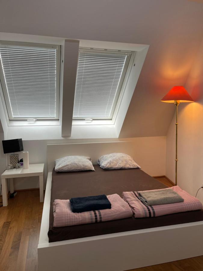 Rooftop Room 2 Wina Bagian luar foto
